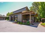 2546 Fisher Rd - Photo 40