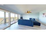 1303 Moore St - Photo 9