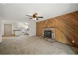 1091 Sunrise Ln - Photo 14