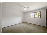 1091 Sunrise Ln - Photo 17
