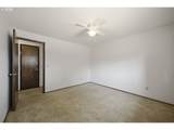 1091 Sunrise Ln - Photo 20