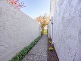 3318 29TH St - Photo 5