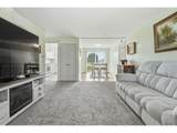 2049 Hayes St - Photo 9