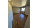 7424 Halsey St - Photo 10