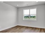 3238 23rd Ave - Photo 19