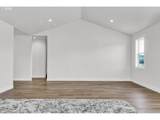3238 23rd Ave - Photo 6