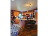 379 18 Collins Rd - Photo 19