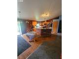 379 18 Collins Rd - Photo 20