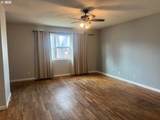 2330 9TH St - Photo 10