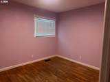 2330 9TH St - Photo 20