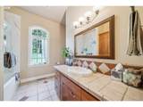 13226 Cliffside Dr - Photo 23