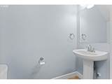 211 Silver St - Photo 14