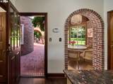 1840 Hawthorne Ter - Photo 16
