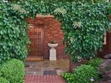 1840 Hawthorne Ter - Photo 2