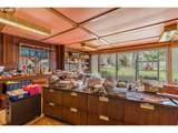 725 Rogue River Hwy - Photo 17