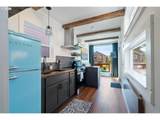 335 Hillsdale St - Photo 8