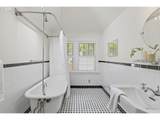 2223 16TH Ave - Photo 26