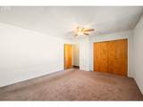 1044 33RD Ave - Photo 15