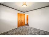 1044 33RD Ave - Photo 22