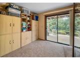 11046 Winstanley Dr - Photo 18