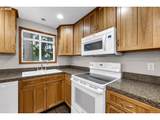4117 8TH St - Photo 4