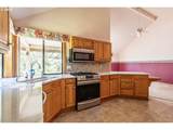 15329 Sunset Blvd - Photo 14