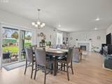 277 7TH St - Photo 10