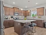 277 7TH St - Photo 4
