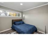 11023 Glisan St - Photo 6