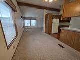 1506 Pioneer Cir - Photo 9