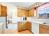 1004 Maple St - Photo 13