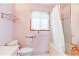 1004 Maple St - Photo 22