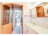 1004 Maple St - Photo 24