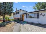 1004 Maple St - Photo 4