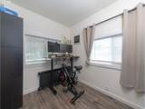 1142 Clatsop St - Photo 5