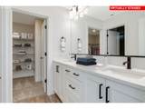 2439 Villa Rd - Photo 7