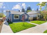 7820 Salmon St - Photo 4