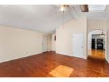 11064 Market St - Photo 14
