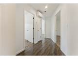 2230 Oak St - Photo 15