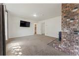 2230 Oak St - Photo 31