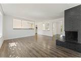 2230 Oak St - Photo 5