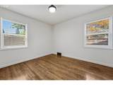 2034 Junior St - Photo 16