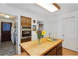 825 Maple Dr - Photo 17
