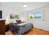 825 Maple Dr - Photo 27