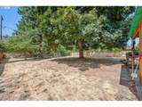 880 Hughes St - Photo 37
