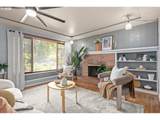 880 Hughes St - Photo 5
