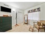 6605 Burnside St - Photo 14