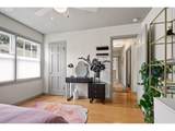 9310 Wall Ave - Photo 18