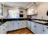 220 Main St - Photo 13