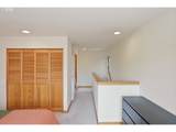 606 Naito Pkwy - Photo 20